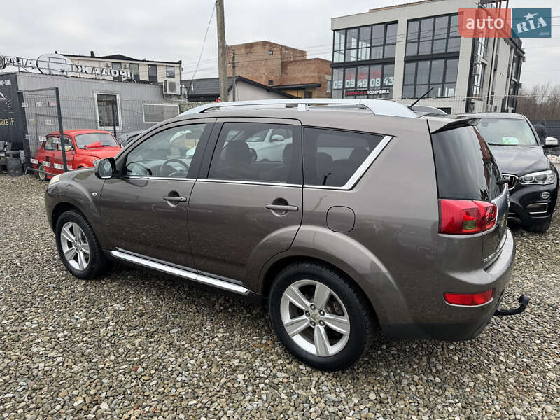 Позашляховик / Кросовер Peugeot 4007 2010 в Івано-Франківську