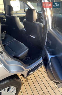 Позашляховик / Кросовер Peugeot 4007 2011 в Луцьку