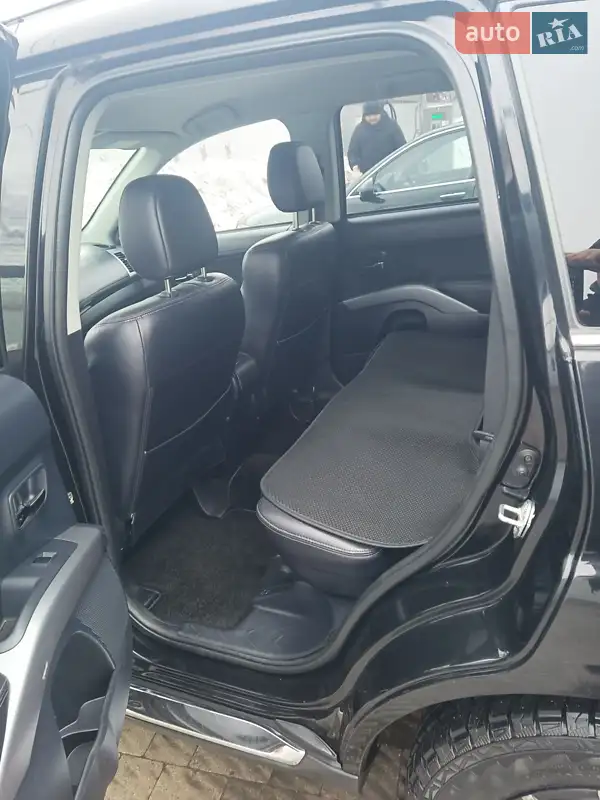 Peugeot 4007 2010 VIN VF3VV4HNHAZ808308 фото оголошення 5 з 53
