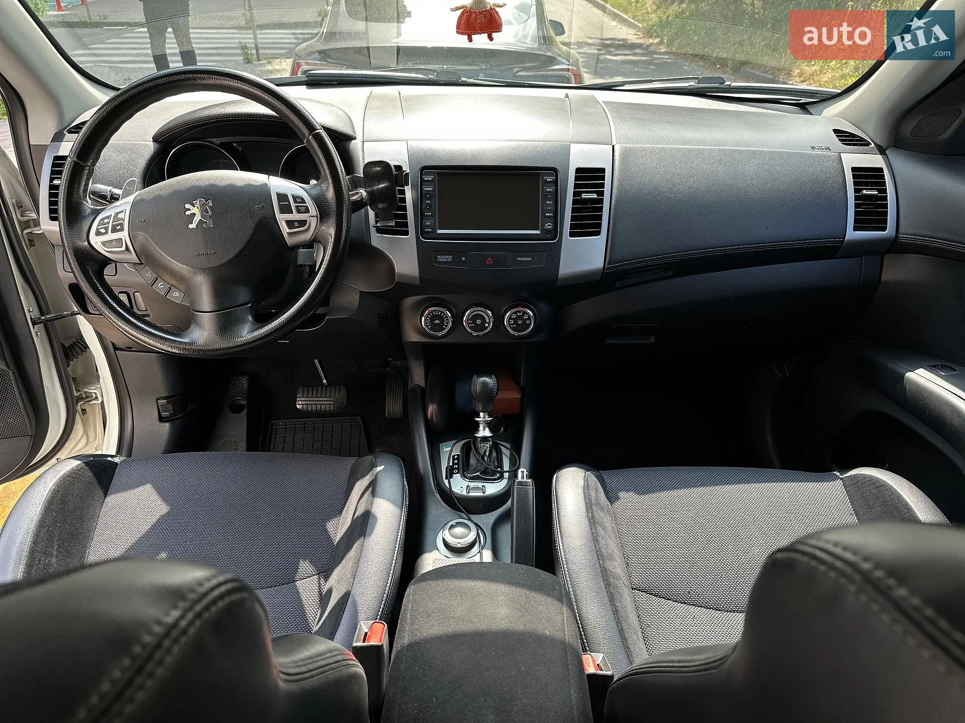 2011 Peugeot 4007 - мініатюра 17