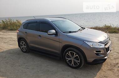 Внедорожник / Кроссовер Peugeot 4008 2012 в Геническе