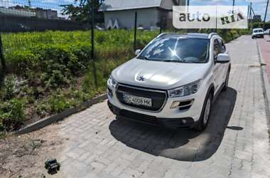 Позашляховик / Кросовер Peugeot 4008 2012 в 