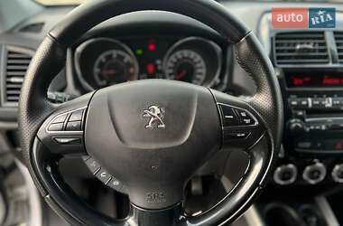 Внедорожник / Кроссовер Peugeot 4008 2014 в Стрые