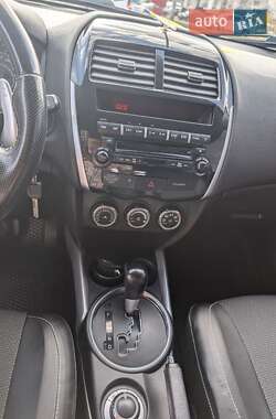 Внедорожник / Кроссовер Peugeot 4008 2012 в Сумах
