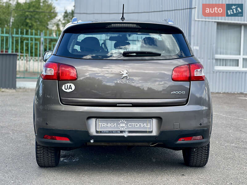 Внедорожник / Кроссовер Peugeot 4008 2012 в Киеве