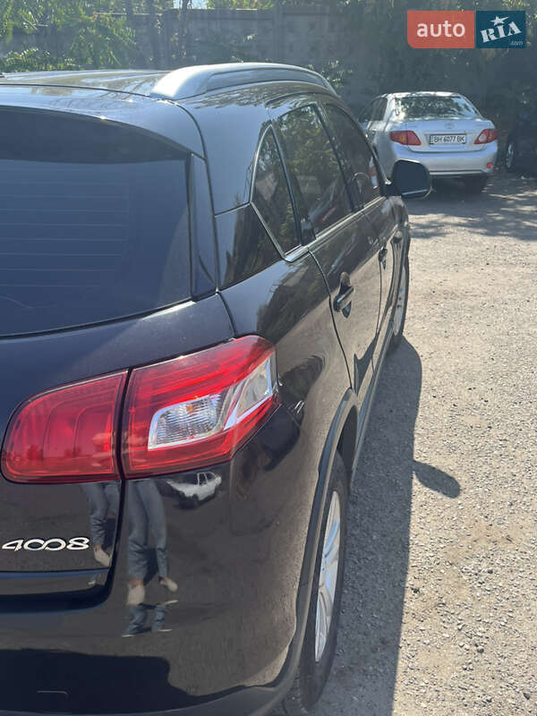 Внедорожник / Кроссовер Peugeot 4008 2012 в Одессе