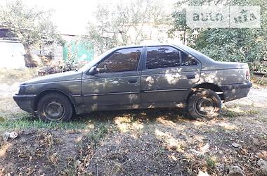 Седан Peugeot 405 1986 в Попасной