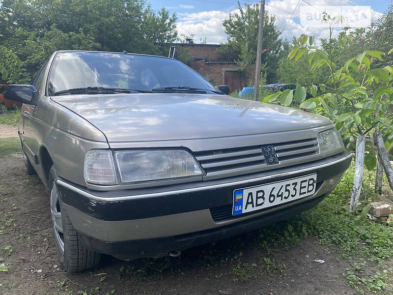 Седан Peugeot 405 1988 в Чечельнике