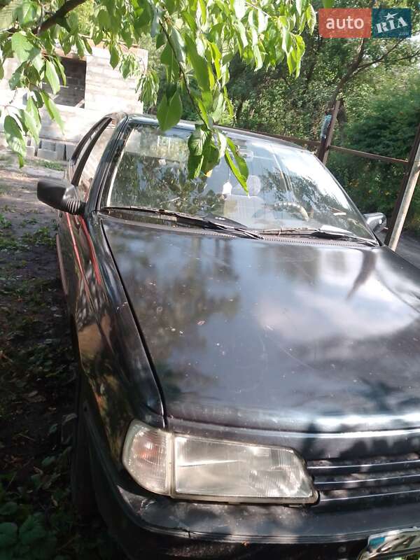 Седан Peugeot 405 1989 в Черкасах