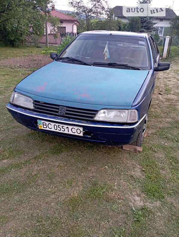 Седан Peugeot 405 1992 в Бориславі