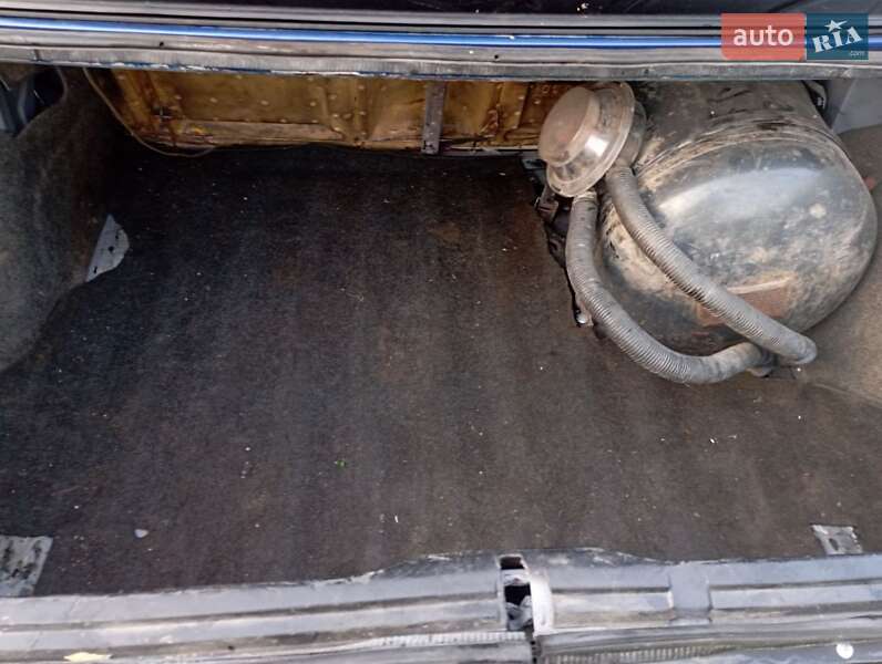 Седан Peugeot 405 1992 в Бориславі