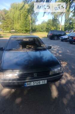 Седан Peugeot 405 1988 в Павлограде