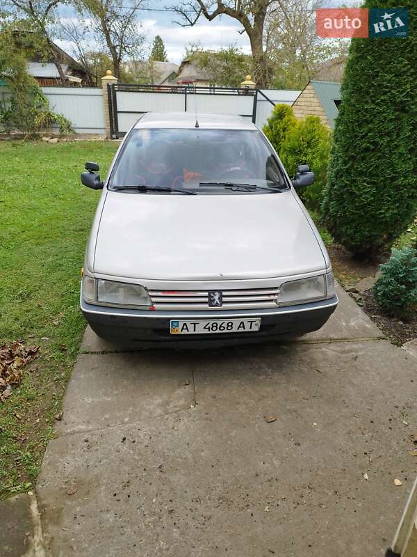 Седан Peugeot 405 1988 в Богородчанах