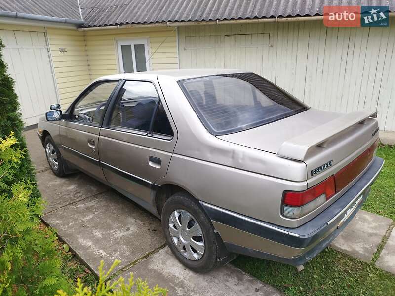 Седан Peugeot 405 1988 в Богородчанах