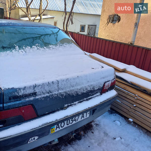 Седан Peugeot 405 1994 в Виноградове