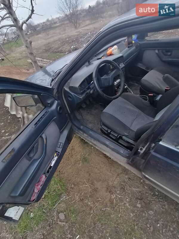 Седан Peugeot 405 1989 в Одесі