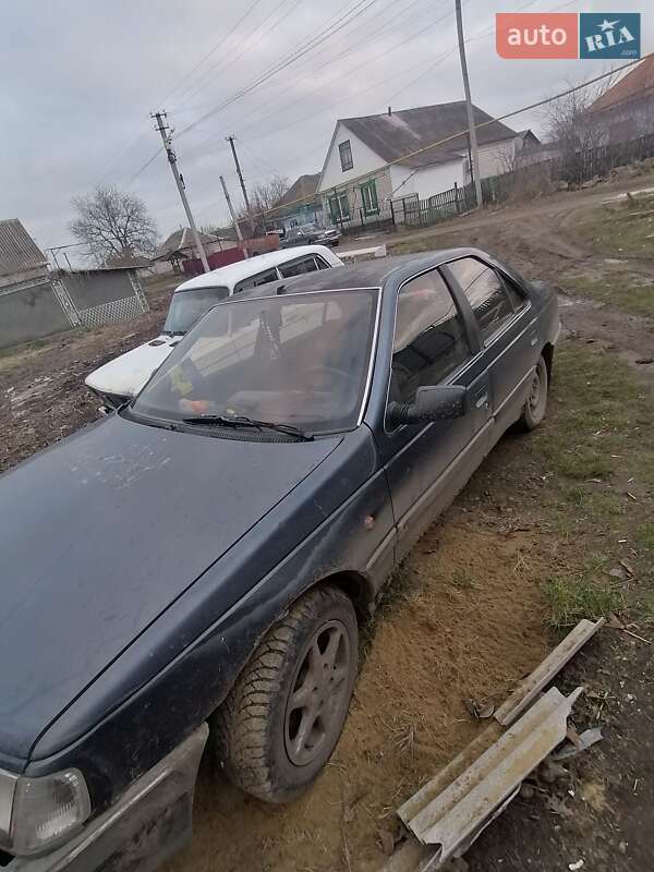 Седан Peugeot 405 1989 в Одесі