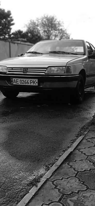 Peugeot 405 1990