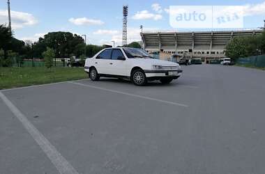 Седан Peugeot 405 1990 в Ивано-Франковске