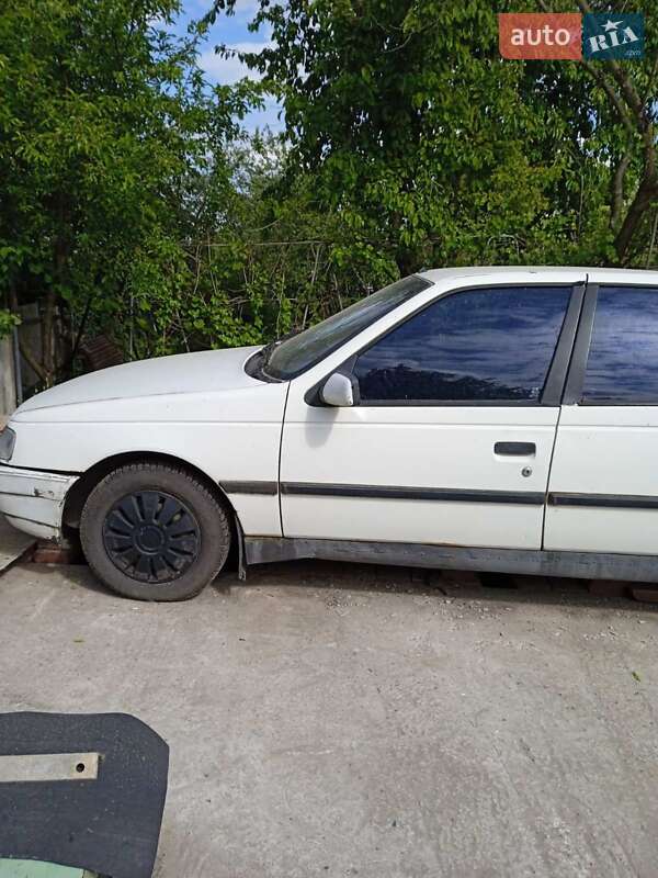 Седан Peugeot 405 1989 в Василькові