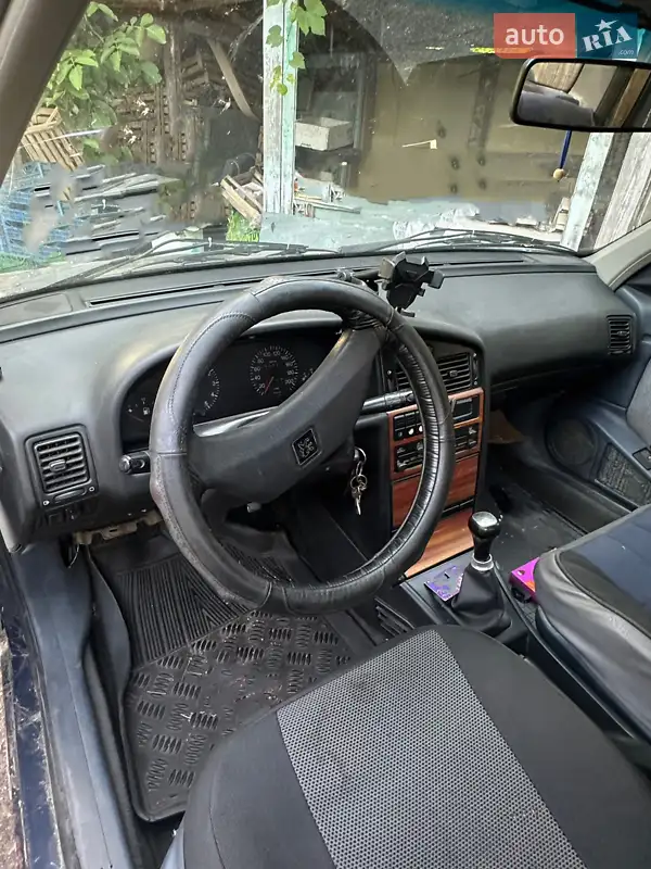 Peugeot 405 1992