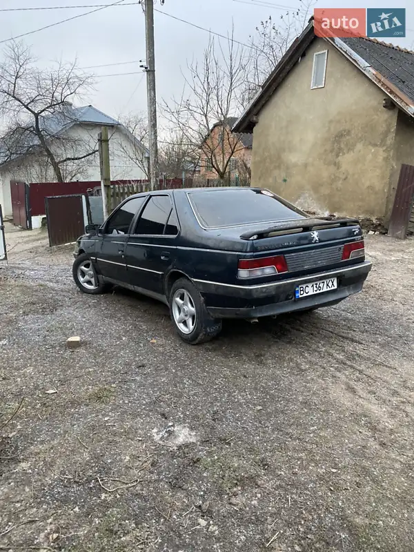 Peugeot 405