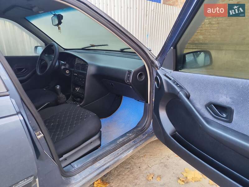 Седан Peugeot 405 1989 в Одессе фото 18 Седан Peugeot 405 1989 в Одессе