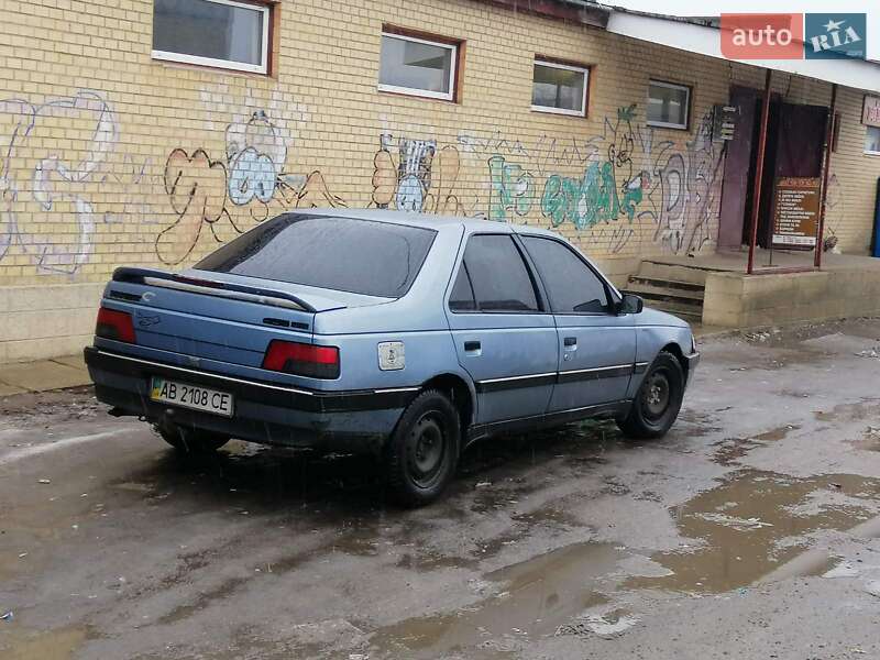 Седан Peugeot 405 1987 в Погребище