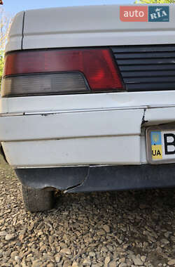 Седан Peugeot 405 1992 в 