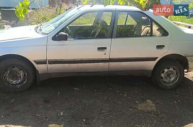 Седан Peugeot 405 1989 в 