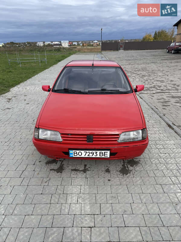 Седан Peugeot 405 1988 в Копычинце фото Седан Peugeot 405 1988 в Копычинце