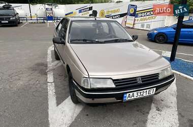 Седан Peugeot 405 1989 в Обухові