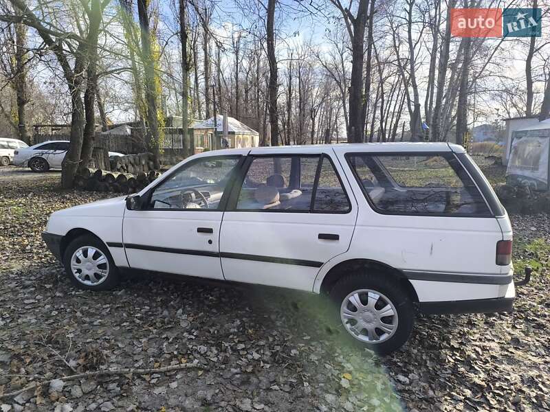Универсал Peugeot 405 1992 в Полтаве