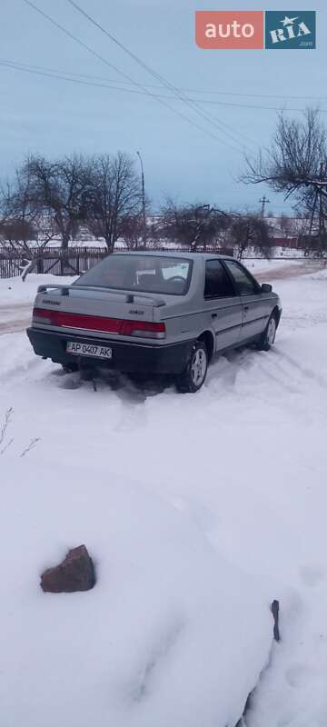 Седан Peugeot 405 1991 в Смілі