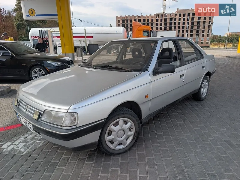 Peugeot 405