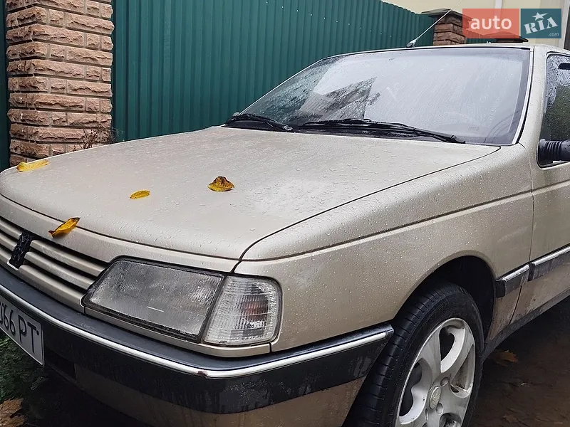 Peugeot 405