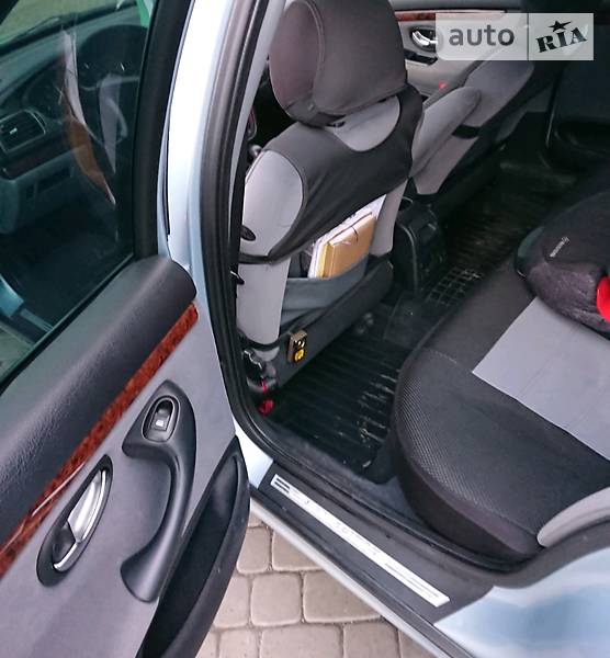 Седан Peugeot 406 2003 в Мелітополі