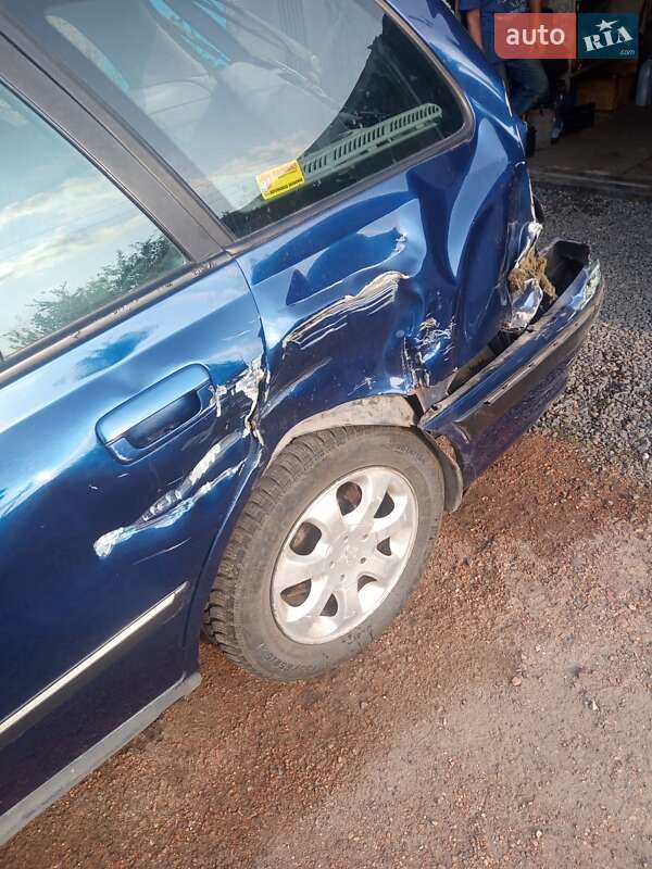 Универсал Peugeot 406 2002 в Нововолынске