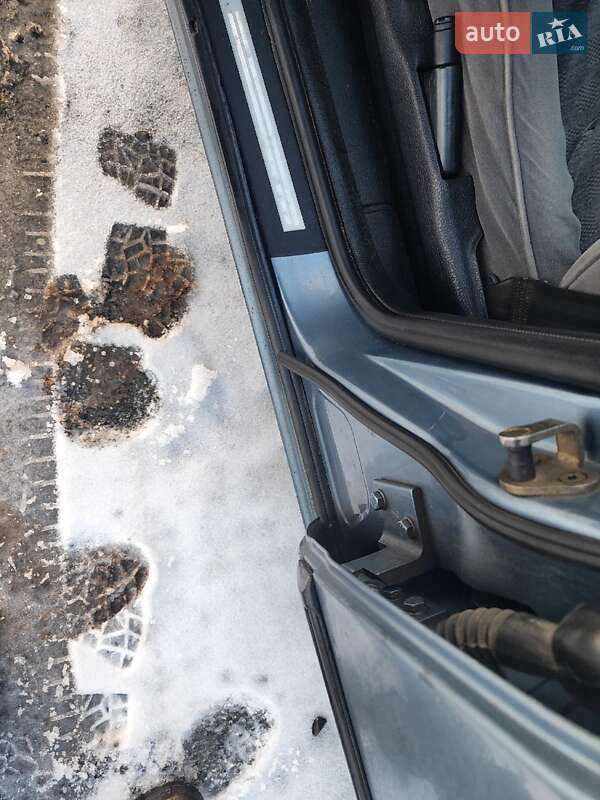 Седан Peugeot 406 2001 в Луцьку