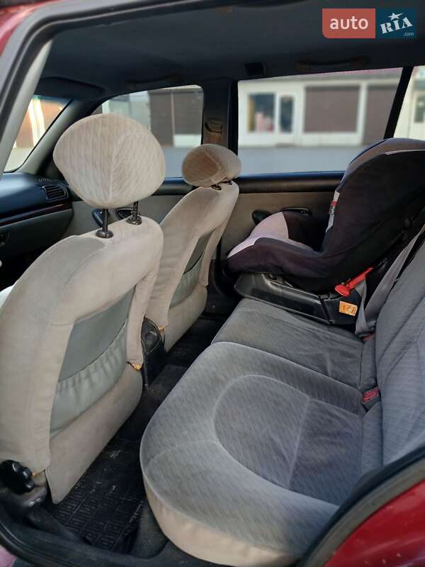 Універсал Peugeot 406 1999 в Золочеві