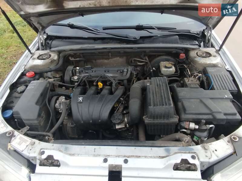 Седан Peugeot 406 1999 в Бродах