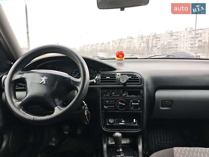 Седан Peugeot 406 1998 в Харькове