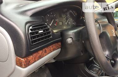 Седан Peugeot 407 2000 в 