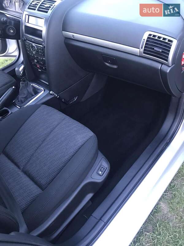 Седан Peugeot 407 2008 в Кременчуці