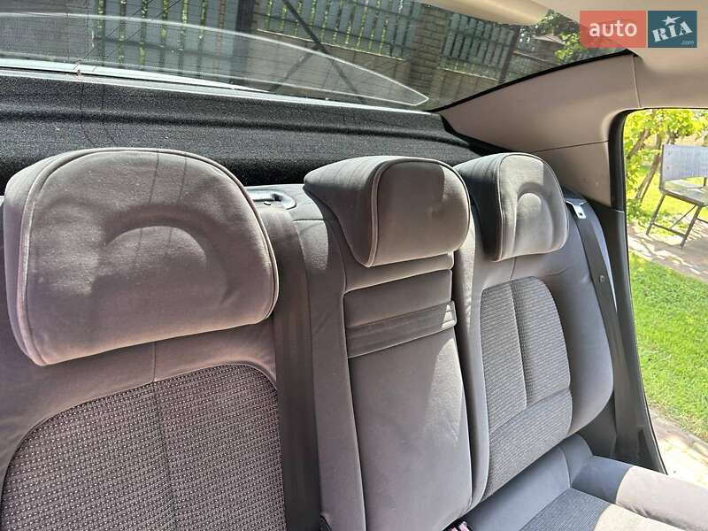 Седан Peugeot 407 2006 в Стрию