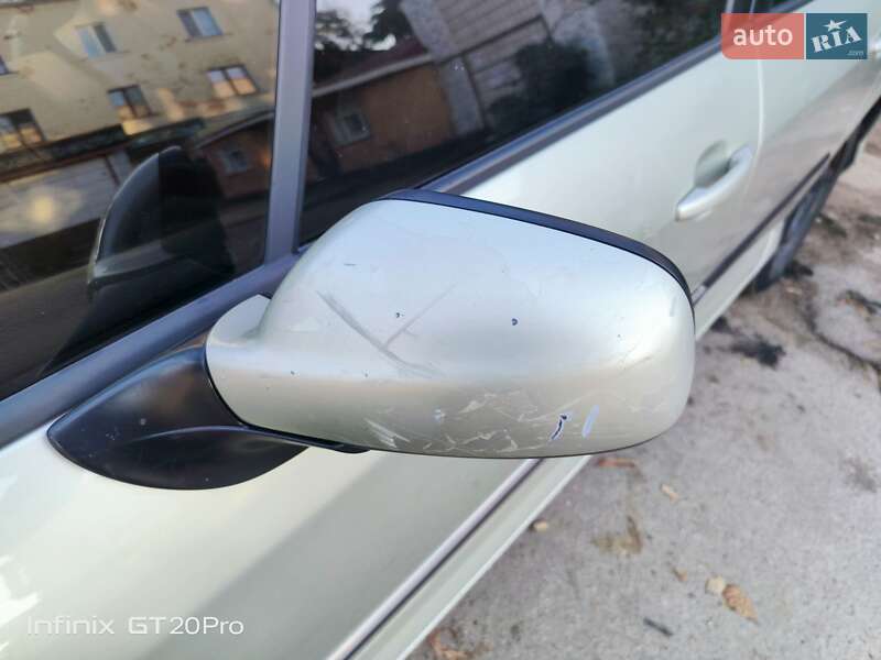 Универсал Peugeot 407 2005 в Коростене