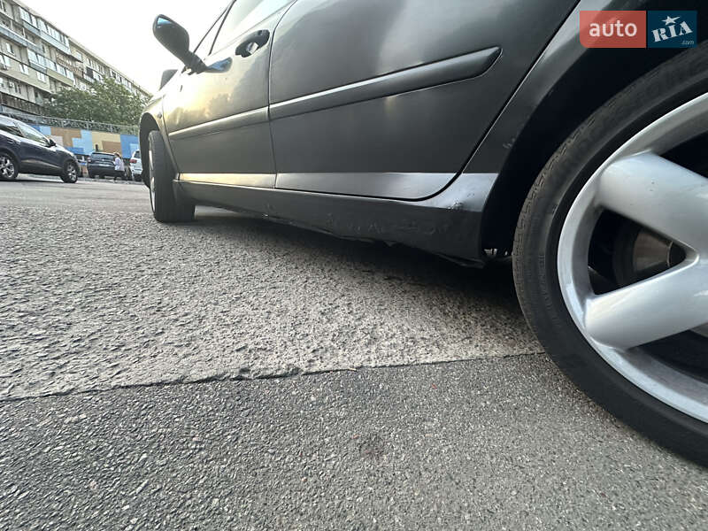 Седан Peugeot 407 2004 в Киеве