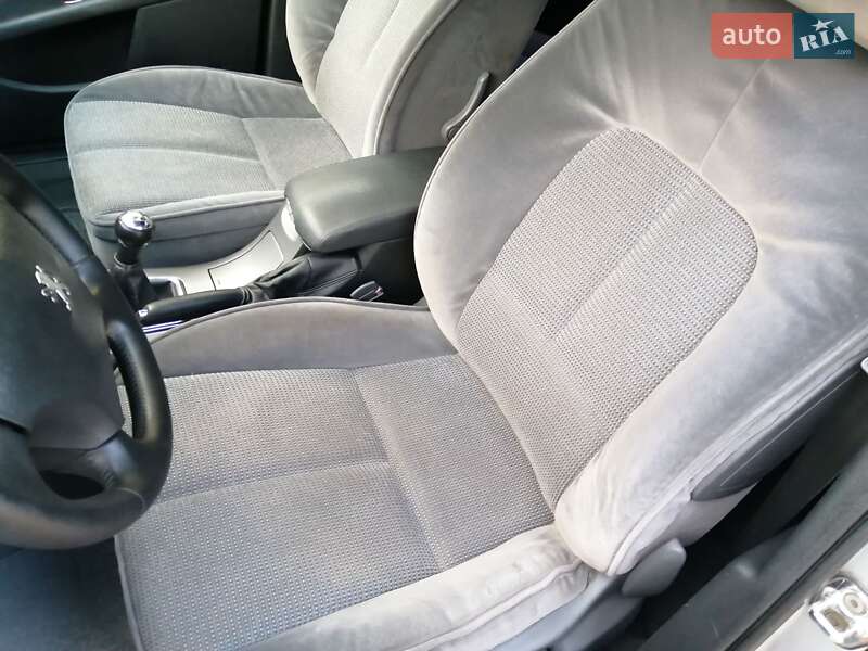 Седан Peugeot 407 2005 в Запорожье