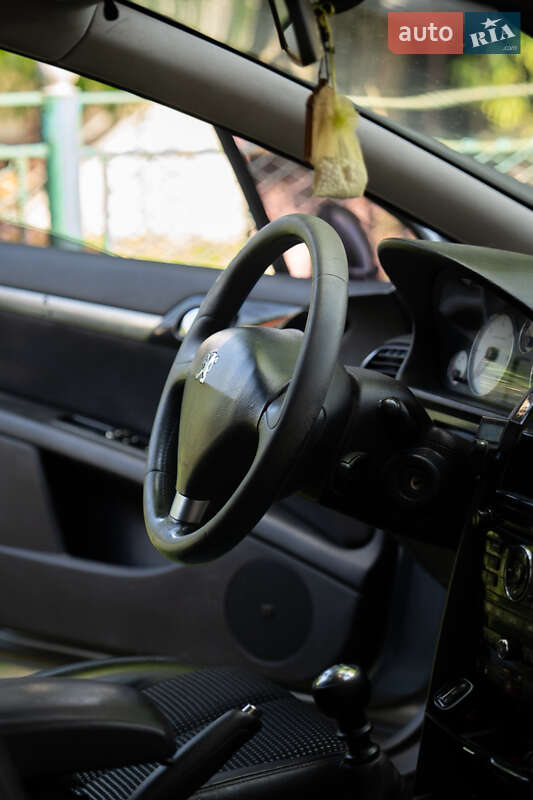 Універсал Peugeot 407 2010 в Івано-Франківську