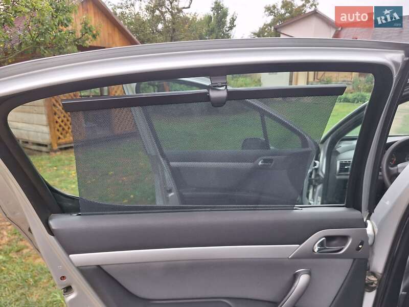 Седан Peugeot 407 2004 в Чернівцях